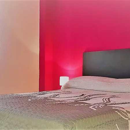 Apartamento Las Flores Apartment *